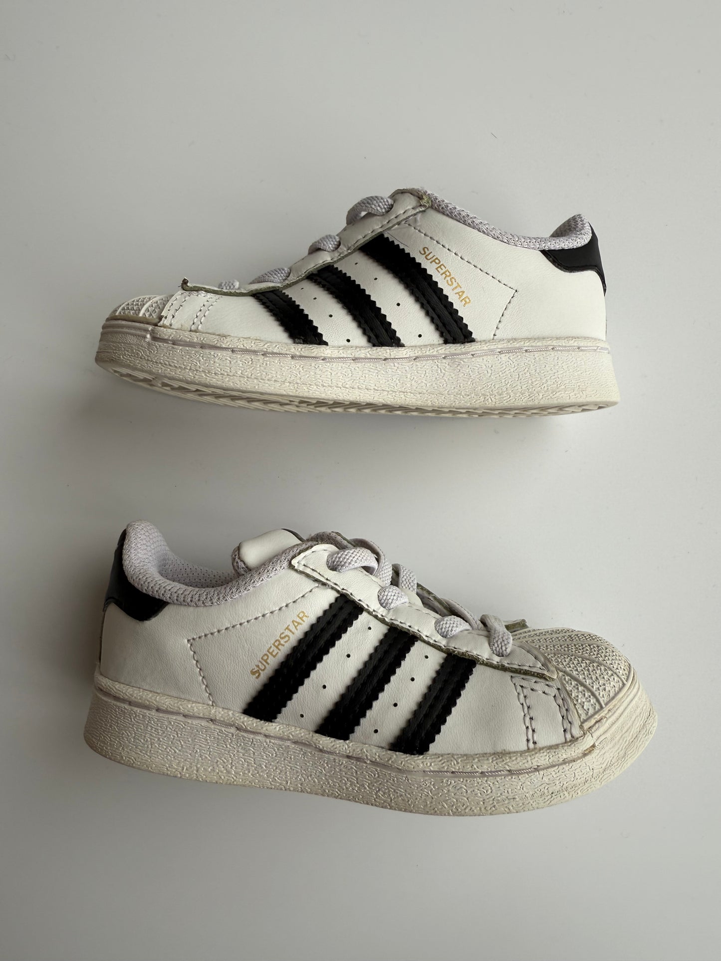 Adidas Originals Superstar White/Black (Size 7)