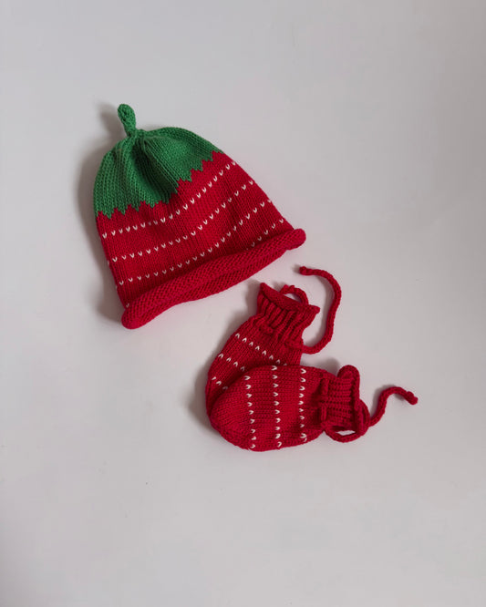 Hand Knitted Baby Strawberry Hat & Mittens Set 0-3 Months